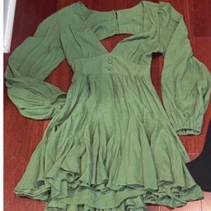Green dress listing